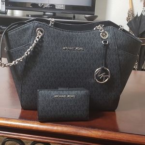 Authentic Michael Kors set